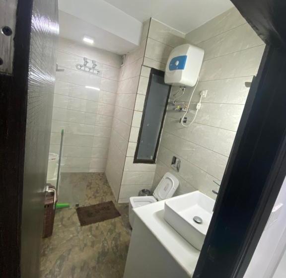 مبيت وإفطار Parimahal Homestay