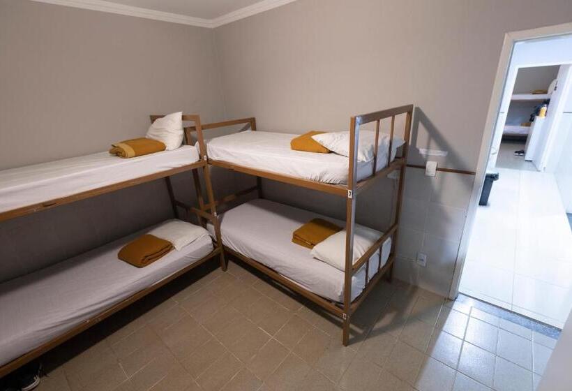 Hostel Diniz