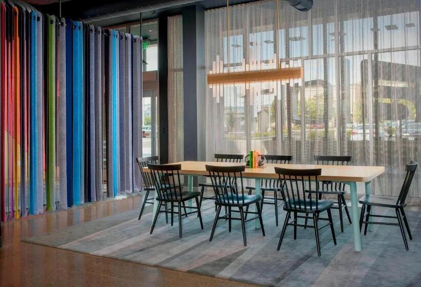 בית מלון כפרי Aloft Dallas Dfw Airport Grapevine