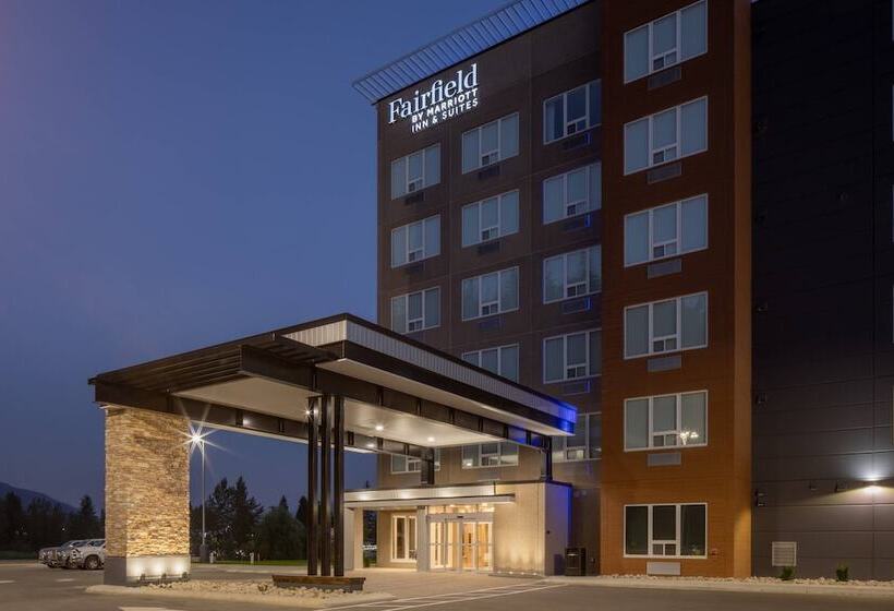בית מלון כפרי Fairfield By Marriott Inn & Suites Revelstoke