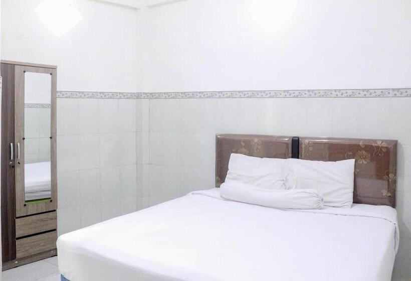 فندق Hp Residence Mitra Reddoorz Near Alun Alun Kediri