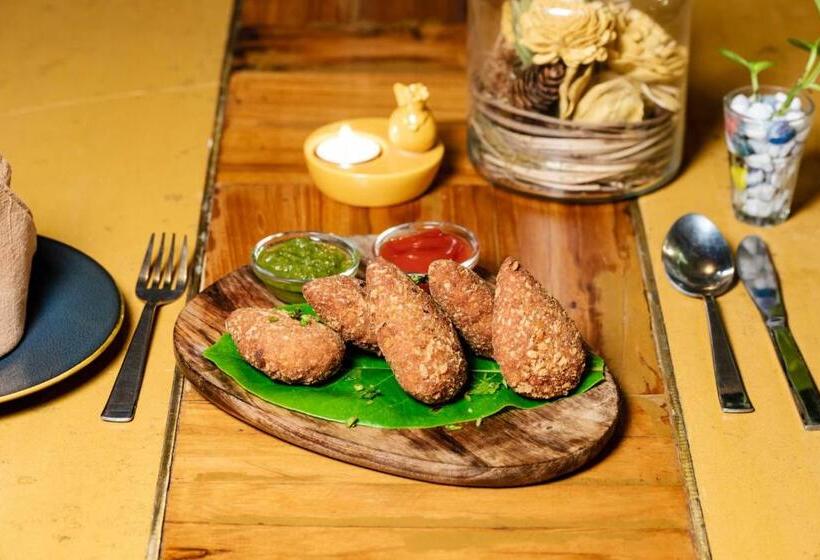 בית מלון כפרי Tadoba Jungle Camp