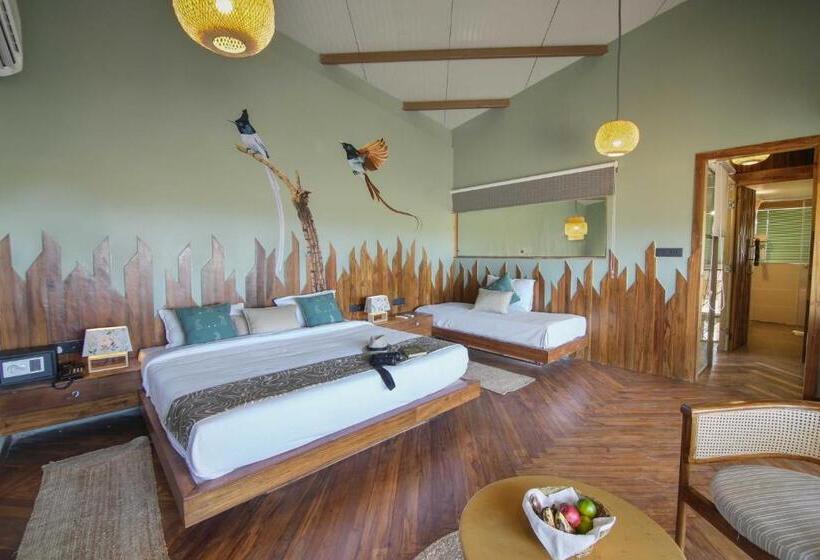 בית מלון כפרי Tadoba Jungle Camp