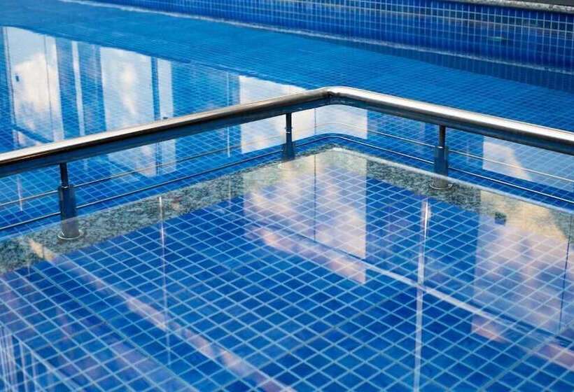 هتل The Porto By Lagom