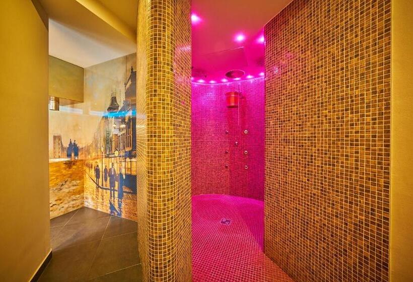 Wellness Hotel Queens