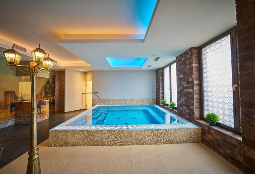 Wellness Hotel Queens