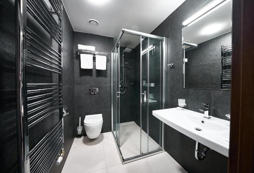 Wellness Hotel Queens