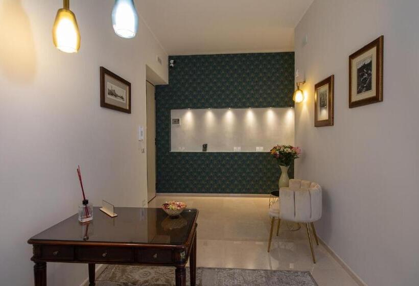 تختخواب و صبحانه Bebio Rooms
