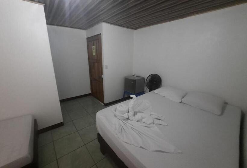 تختخواب و صبحانه Casa Caribe