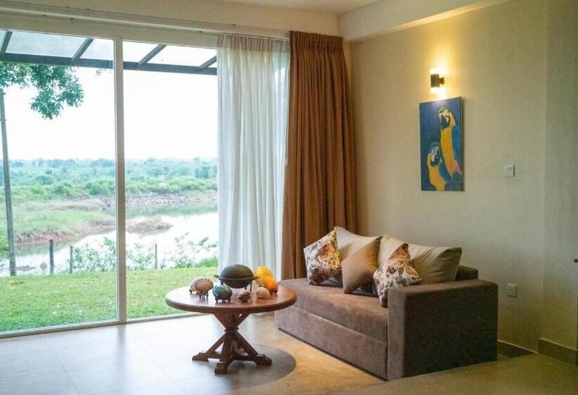 Birds Resort Hambantota