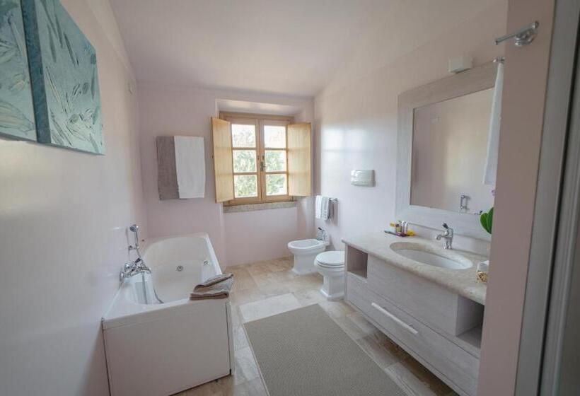 فندق Borgo Smeraldo