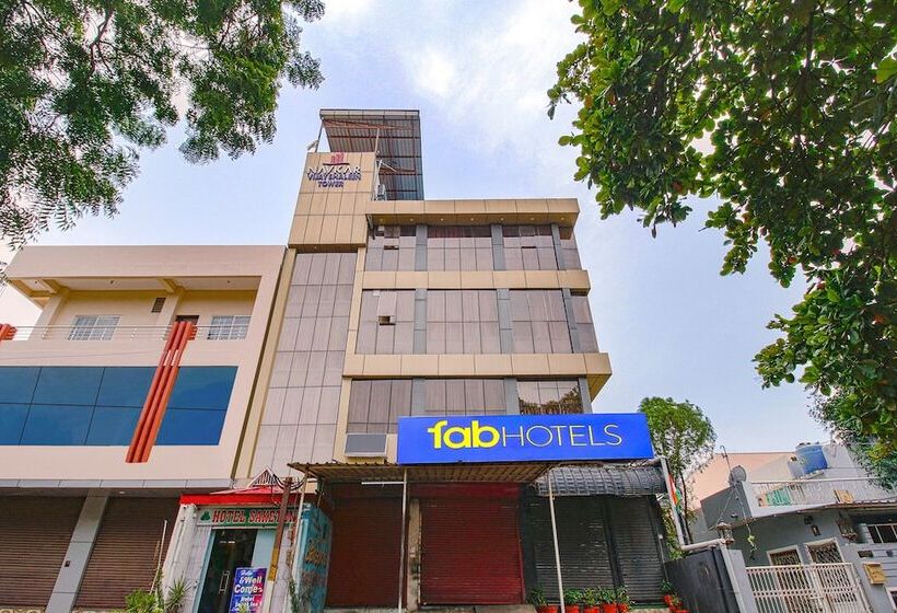 فندق Fabexpress Saket Inn