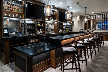 هتل Four Points By Sheraton Kansas City Olathe