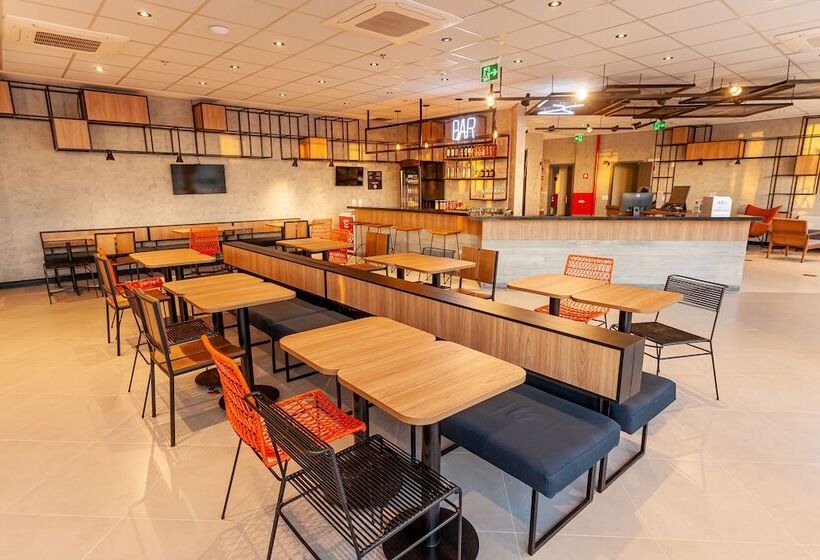 هتل Ibis Caucaia Porto Do Pecém