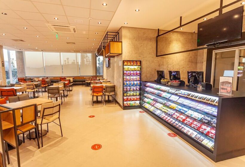 هتل Ibis Caucaia Porto Do Pecém