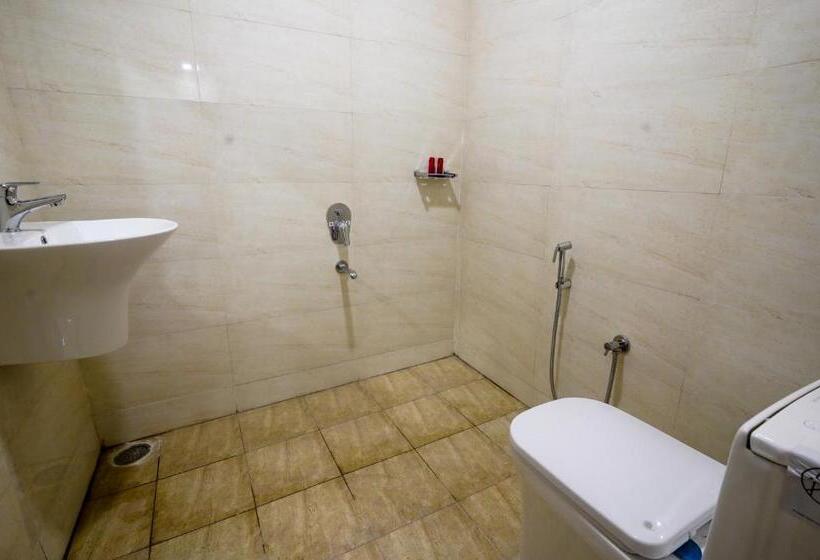 هتل Prime Inn