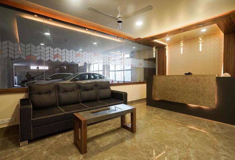 هتل Prime Inn