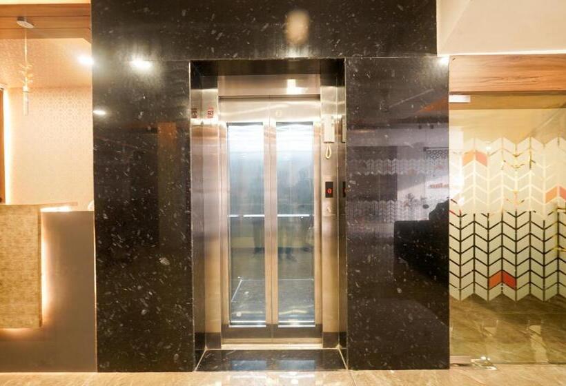 هتل Prime Inn