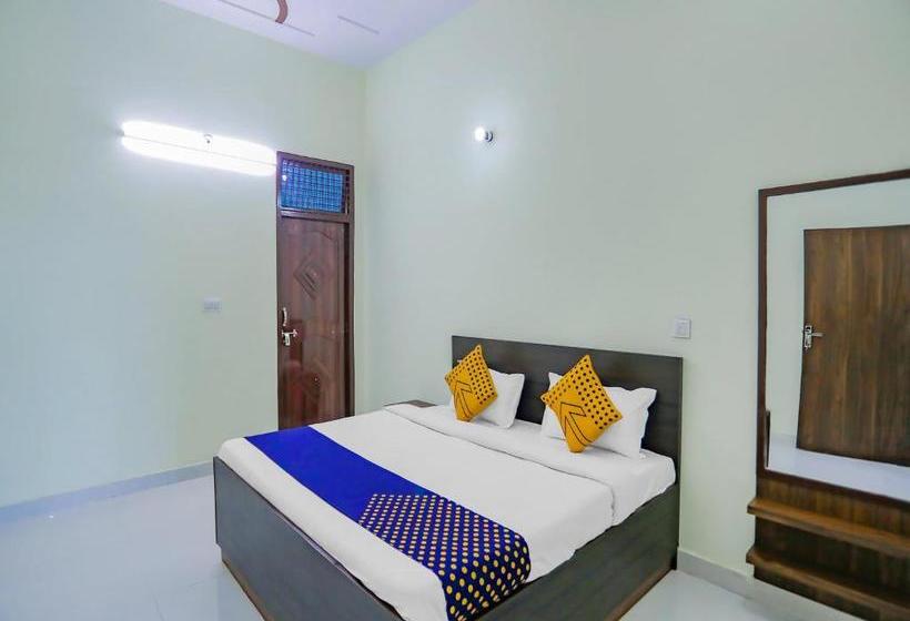 فندق Spot On 77630 Seahorse Resort