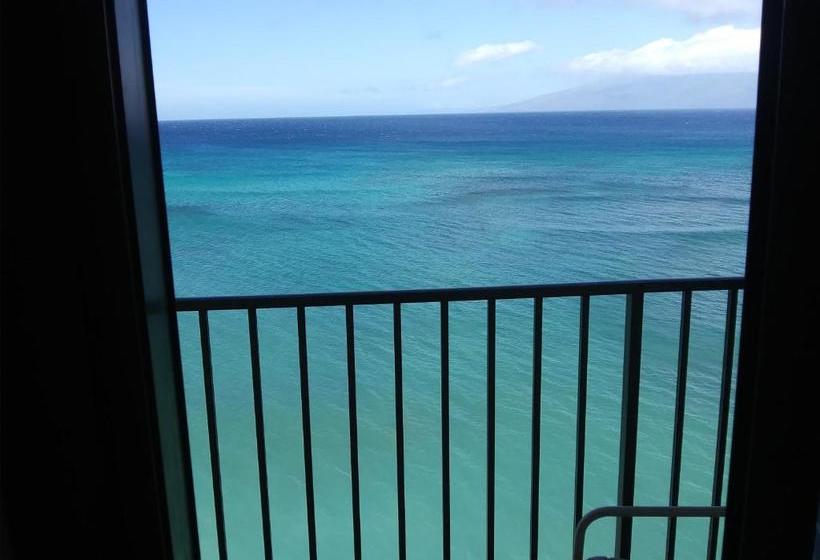 Kahana Beach Resort