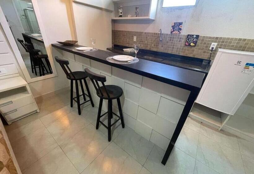 پانسیون Central Praias Suite 2