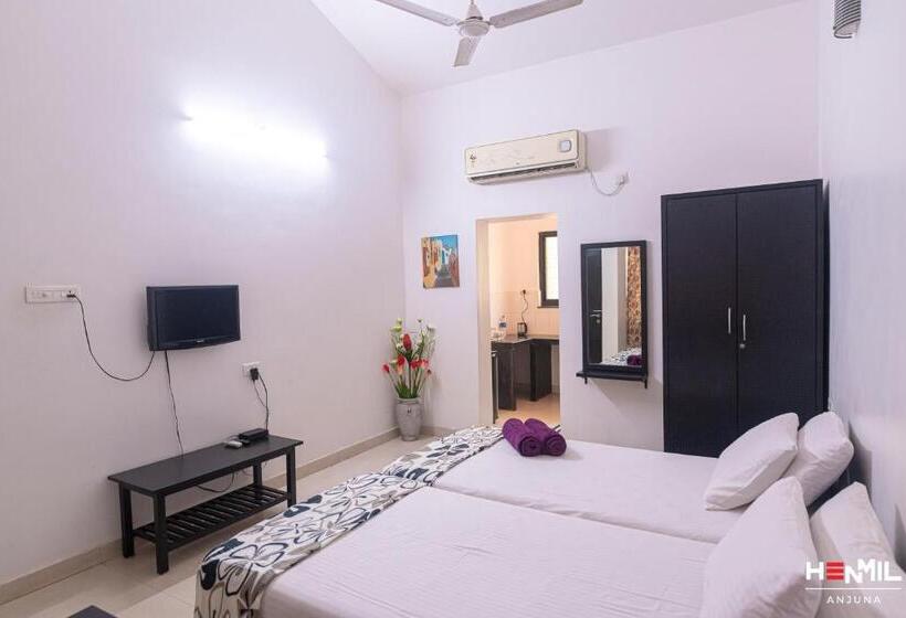 پانسیون Henmil Anjuna