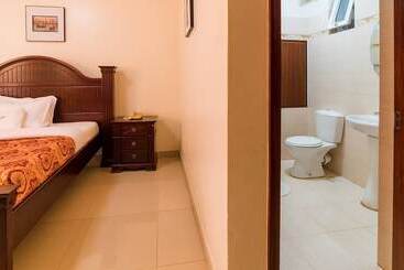 پانسیون Trendy Deluxe Single Rooms In Masaka 2