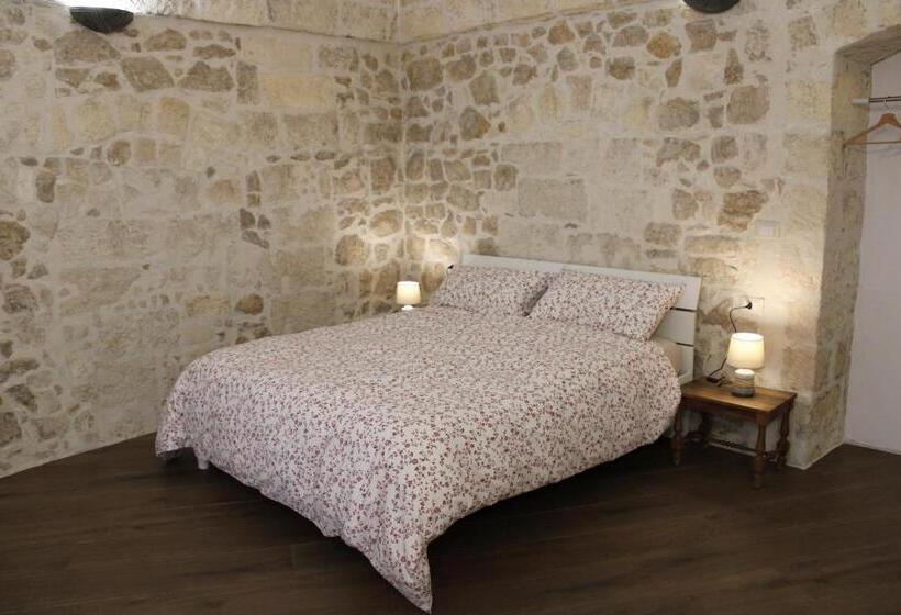 تختخواب و صبحانه Altana Di Tufo