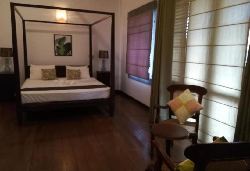 Bed and Breakfast Hill Residencies