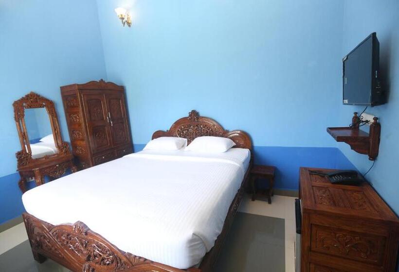 Hillfort Hotels & Resorts Yelagiri