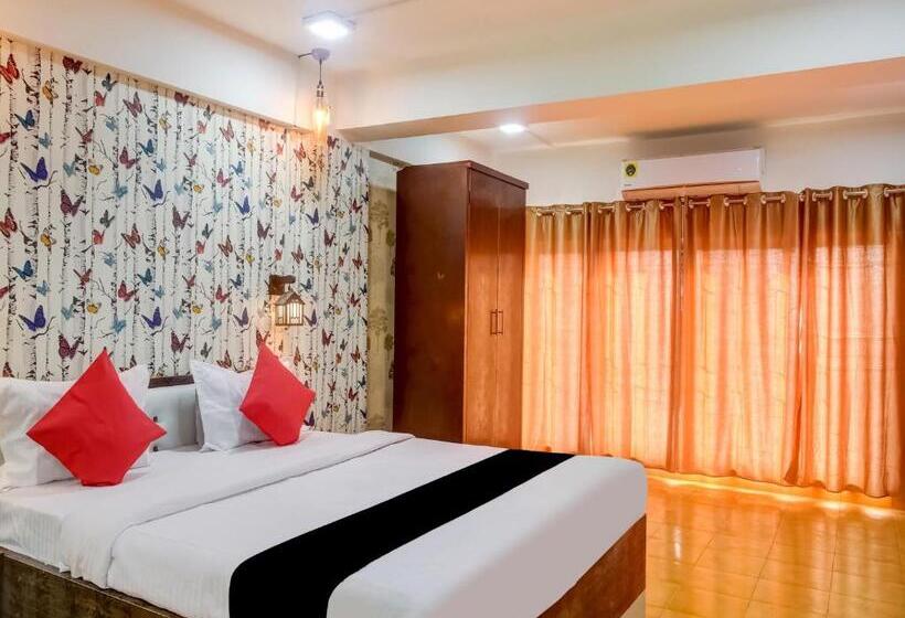 هتل Super Capital O Divira Inn