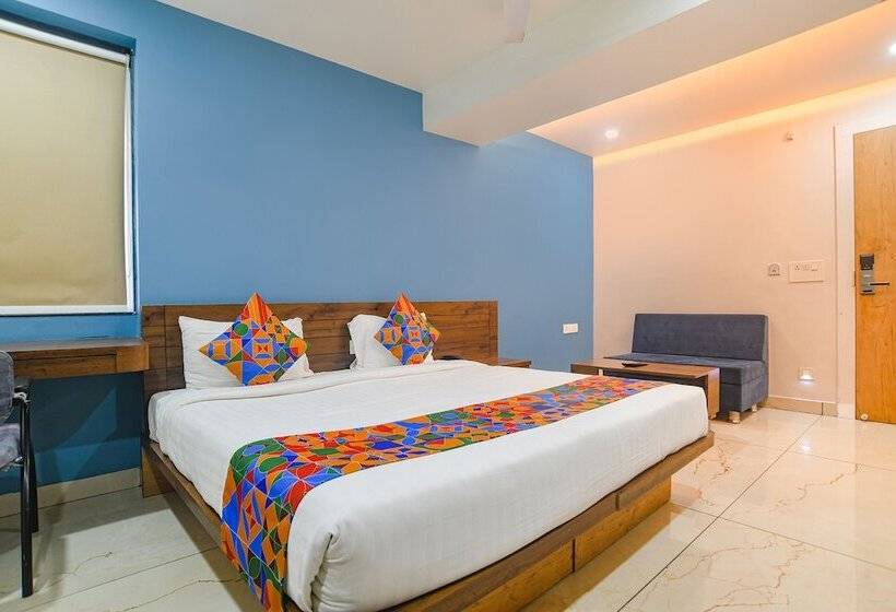 Fabhotel Blue Marine