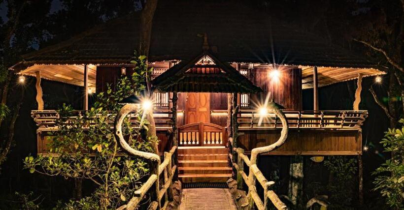 هتل Kalpavanam Heritage Resort