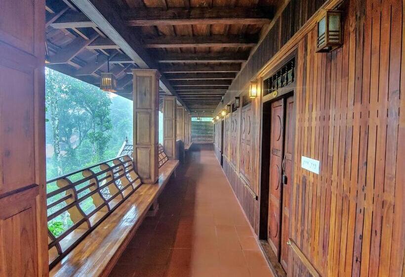 هتل Kalpavanam Heritage Resort