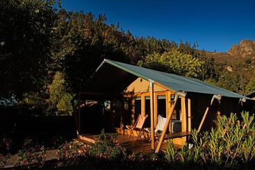 هتل Las Qolqas Ecoresort Ollantaytambo