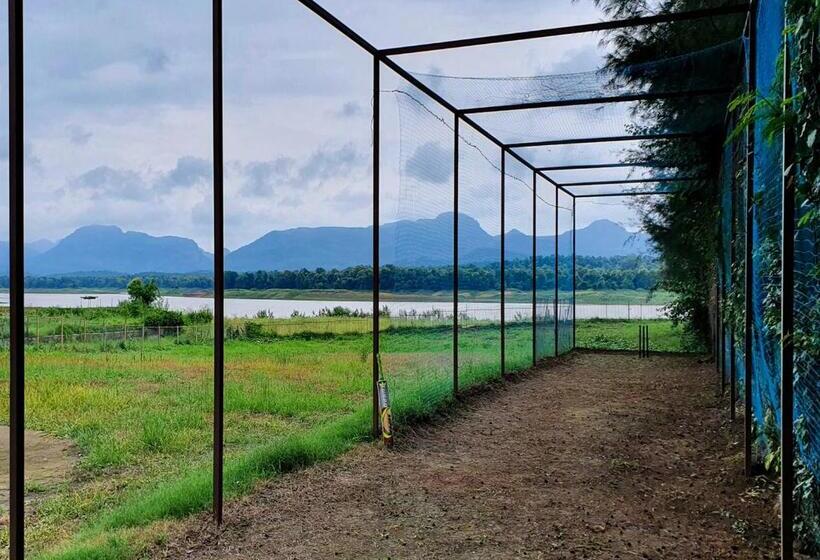 ホテル The Satpura Panchtatva Villa