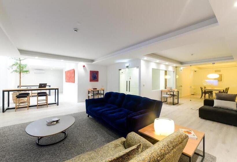 Oscar Concept Apartments