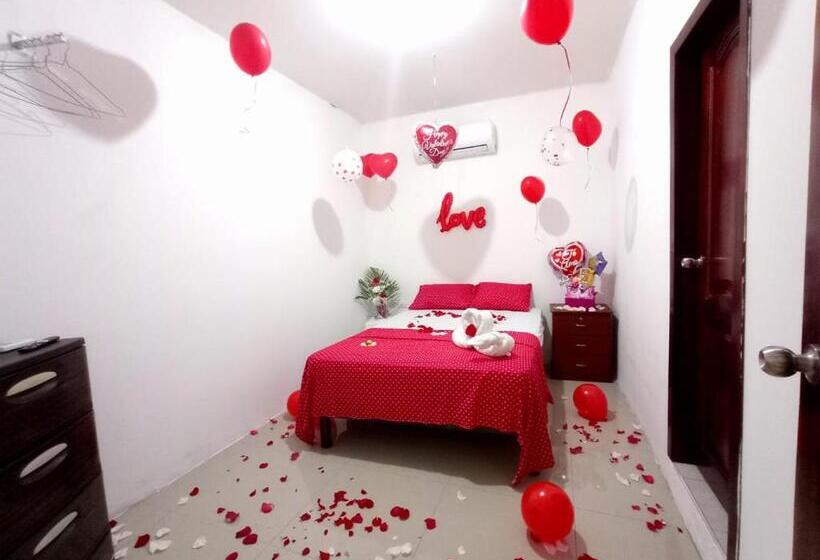 پانسیون Hostal Venecia Tu Casa En Manta