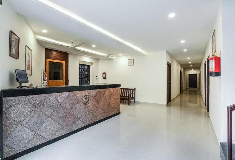 פנסיון Oyo 77206 Thamarai Resort