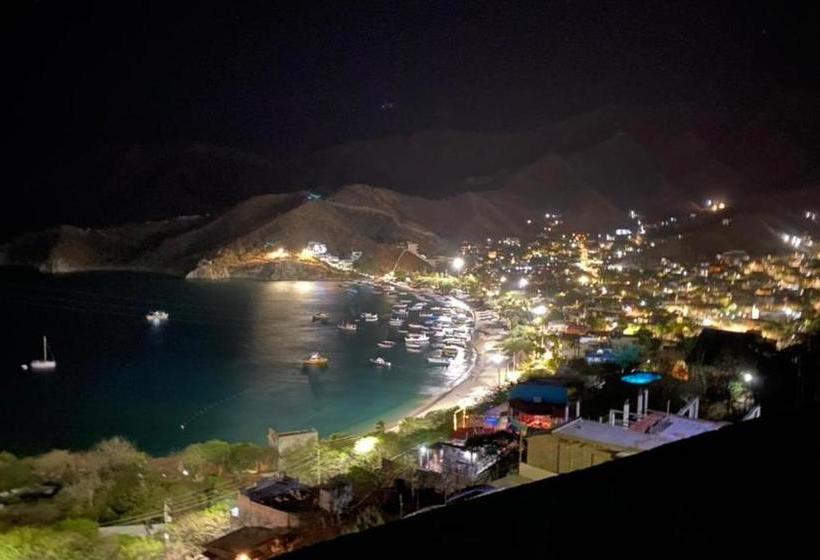 Tamarindo Beach Hostel