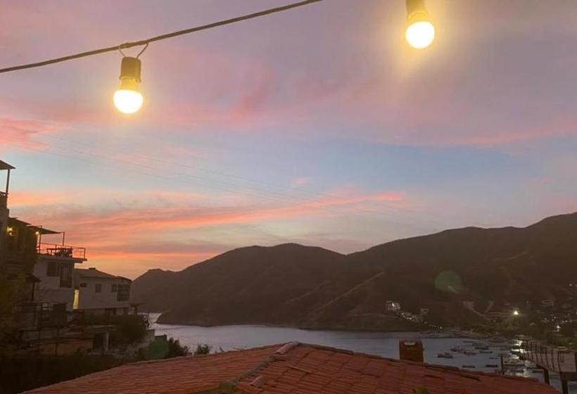 Tamarindo Beach Hostel