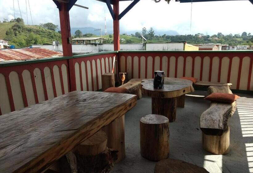 هاستل Aroma Cafetera