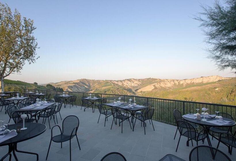 هتل Agriturismo Torre Del Marino