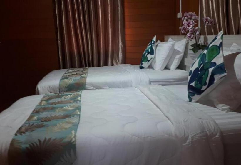 هتل Granada Inn Palu