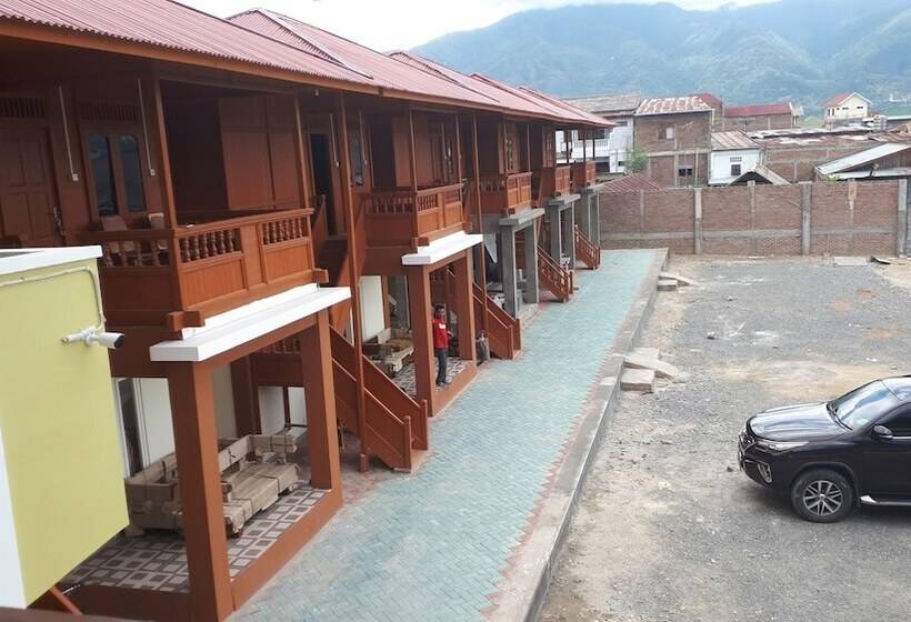 هتل Granada Inn Palu