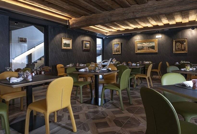 هتل Locanda Degli Artisti Art