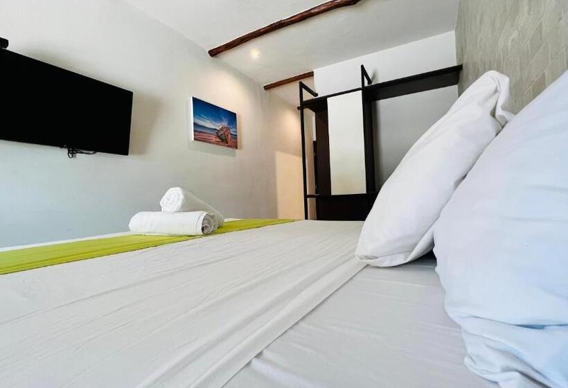 هتل Mayari Holbox