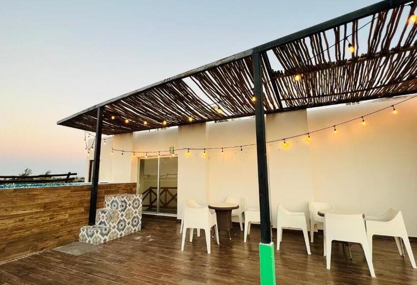 هتل Mayari Holbox