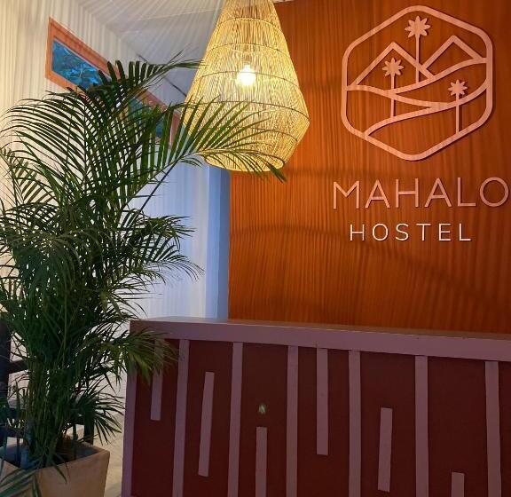 Mahalo Hostel