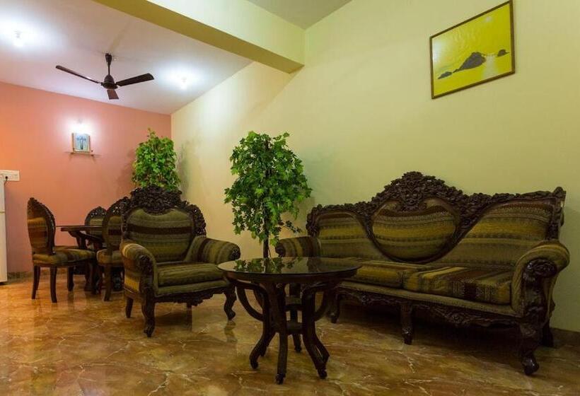 Pensão Darryl Ribeiro S 2bhk & 3bhk Apartment In A Villa